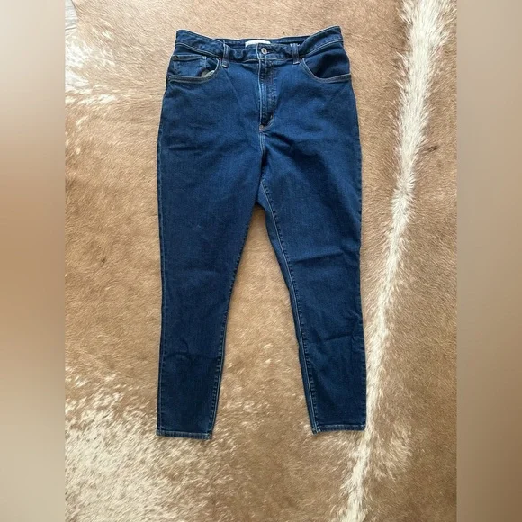 Abercrombie & Fitch Dark Blue Skinny Jeans - Picture 5 of 5